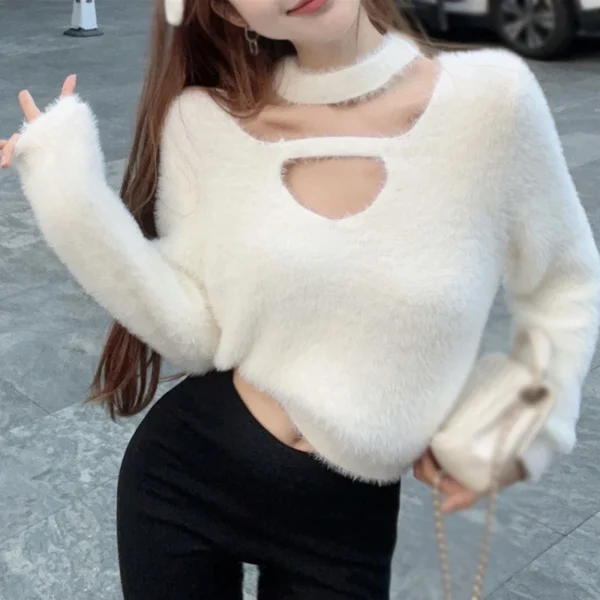 Slim Fit Resilient Women's Pullover Winter Keep Warm Fashion Design Sweet Short Style Ladies Sweater - Image 3